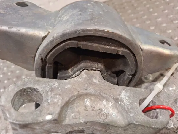 Motorsteun 13130739 Opel Corsa D 1.2 1.4 16V image 4