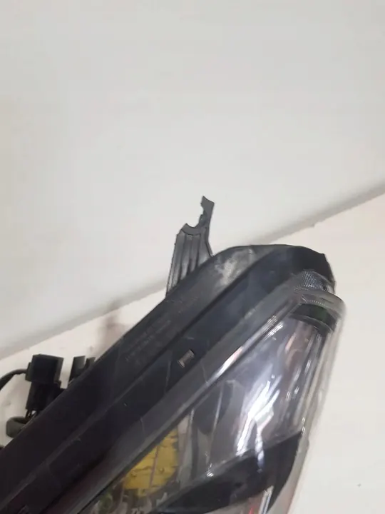 Vasen ajovalot Renault Koleos I 2011 image 2