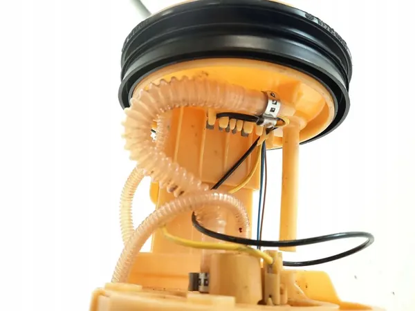 Brandstofpomp Volkswagen Transporter - Caravelle T5 7E0919050C image 2