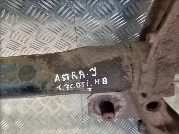 Viga suspensión trasera OPEL ASTRA J HB - OEM image 3