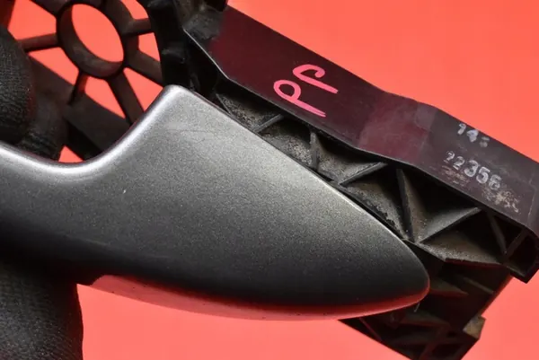 Oikea etuoven kahva VW Passat B6 05-10 3C0837886G image 8