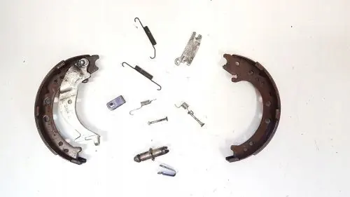 Honda CR-V Handbromsskor OEM 43154SWA003 image 2