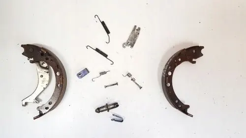 Honda CR-V Handbromsskor OEM 43154SWA003 image 9