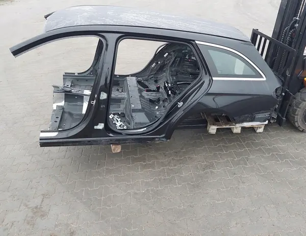 Rear Wheel Arch Mercedes E W213 S213 image 1