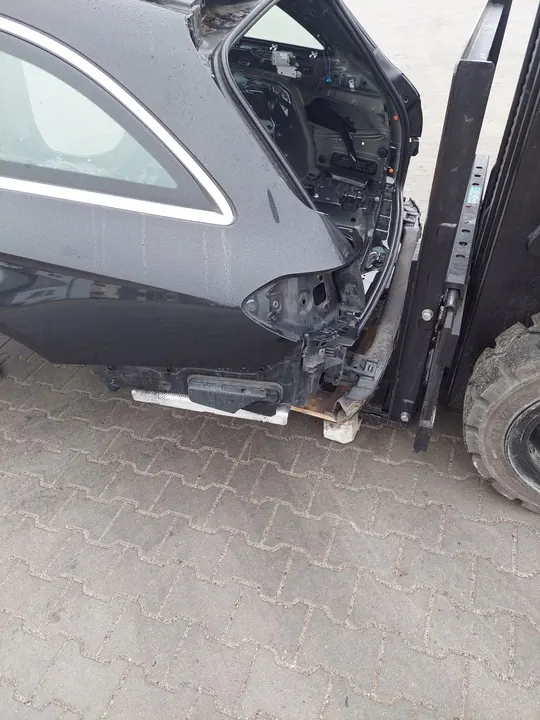 Rear Wheel Arch Mercedes E W213 S213 image 4