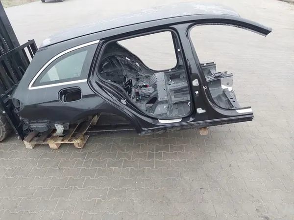 Rear Wheel Arch Mercedes E W213 S213 image 5