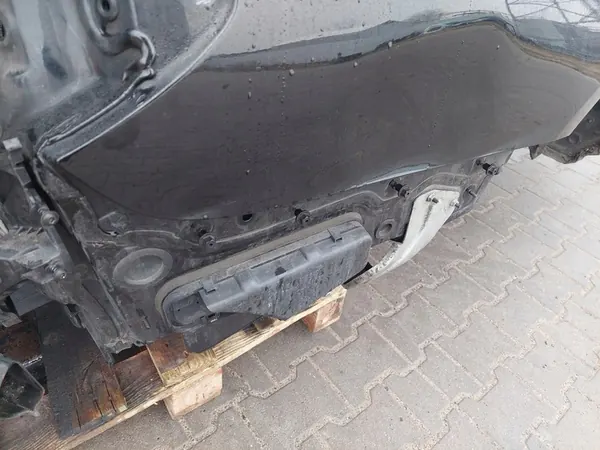 Rear Wheel Arch Mercedes E W213 S213 image 8