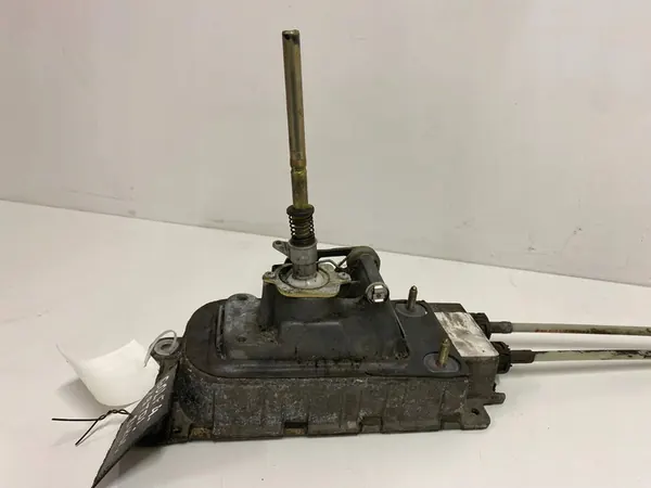 Versnellingspook Volkswagen Golf IV 1J0711265K image 8