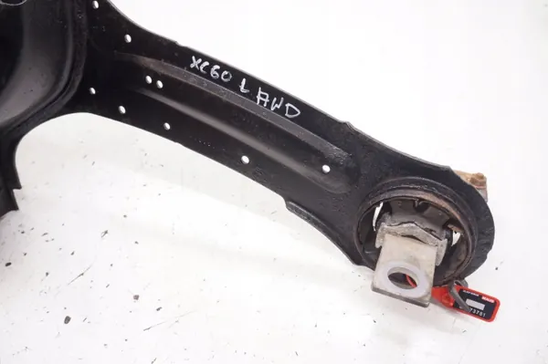 Volvo XC60 I AWD Bakaxelarm Vänster OEM 7G915A969VAE image 3