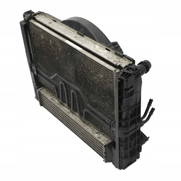 BMW E84 E87 E90 Tuulettimen Jäähdytin Diesel OEM image 9