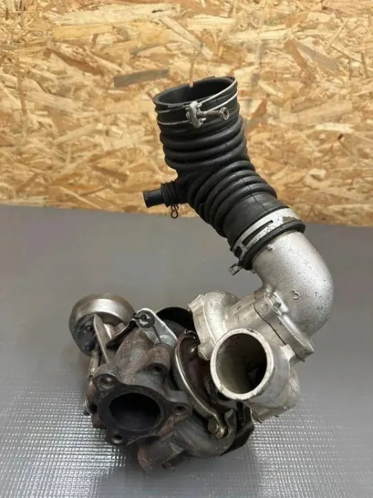 Turbo OEM 1720126030 para Toyota RAV4 - Usado image 2
