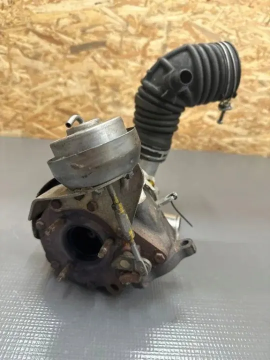Turbo OEM 1720126030 para Toyota RAV4 - Usado image 3