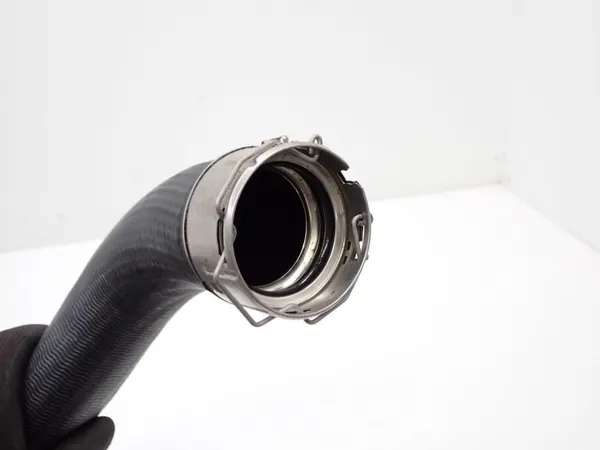 Intercooler-ilmaputki OEM 144609120R Dacia Sandero III:lle image 6