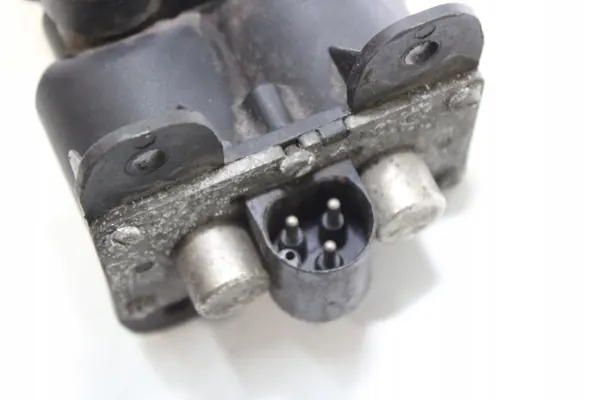BMW E32 E34 Verwarmingswaterventiel - Oud type OEM image 7