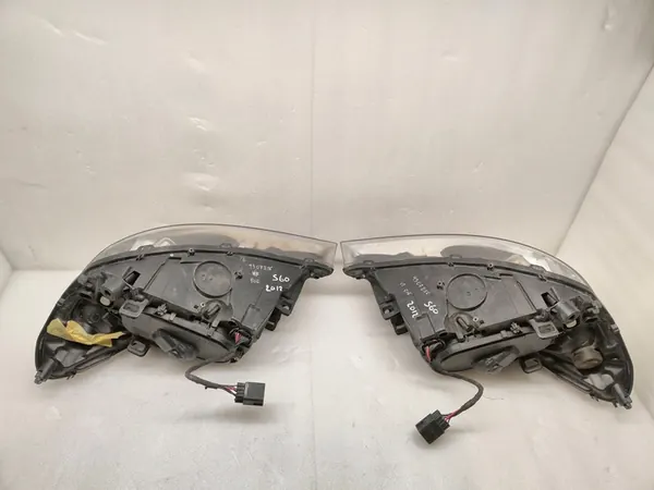 VOLVO S60 C60 Etuvalosarja 31299995, 31383066 image 5