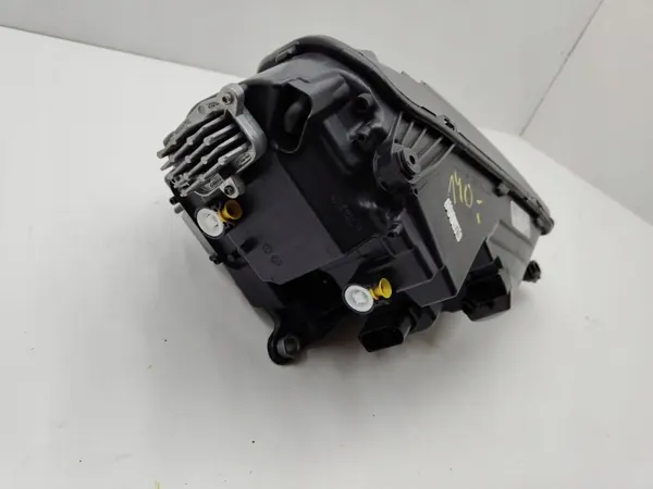 Farol Dianteiro Esquerdo LED Skoda Karoq OEM 57B941035B image 6