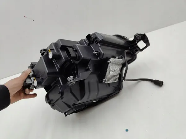 Farol Dianteiro Esquerdo LED Skoda Karoq OEM 57B941035B image 7