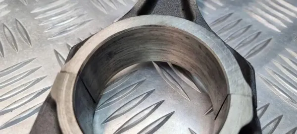 Piston Ford OE H268X avec Bielle image 3