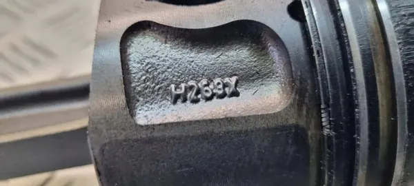 Piston Ford OE H268X avec Bielle image 4