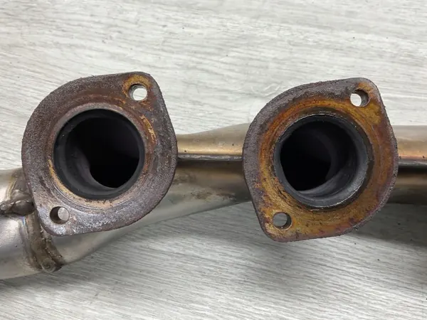 Coletor de escape direito Mercedes-Benz OEM 1131400209 image 6