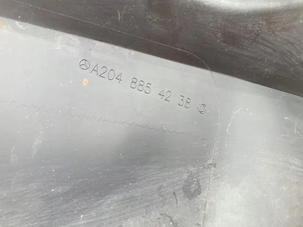 MERCEDES-BENZ W204 LIFT AMG Bakre Stötfångardiffusor A2048854238 image 8