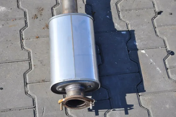 Volvo XC40 B4 Mild Hybrid Uitlaatdemper OEM 32317213 image 6