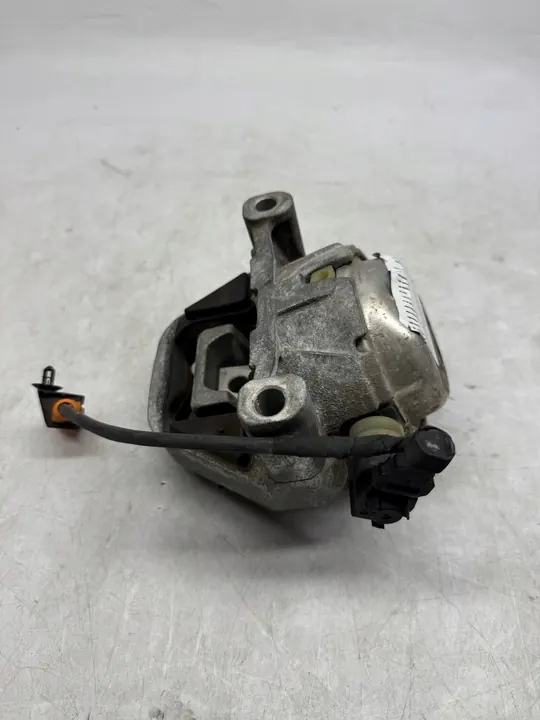 AUDI A6 C7 11-14 Moottorin Kiinnike Oikea 2.0 TDI 4G0199381KP image 3