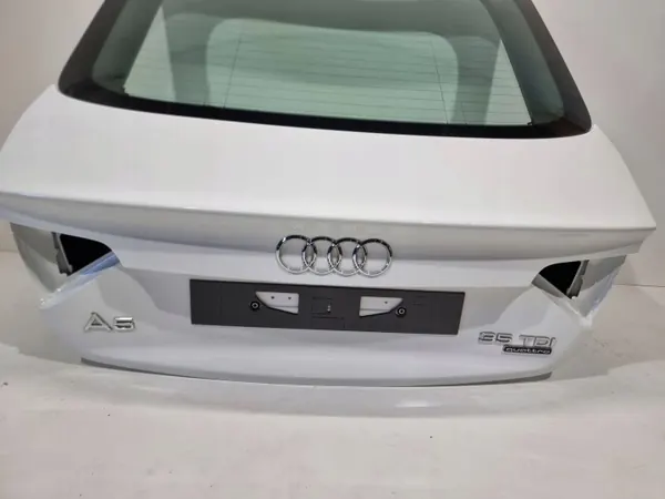 Audi A5 8T Sportback Tavaratilan kansi OEM FBW1104 image 6