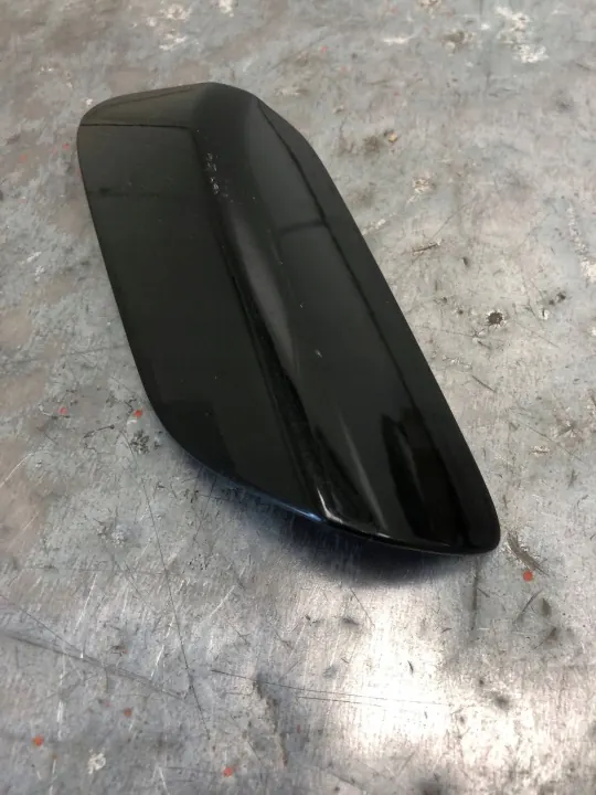 Strålkastartvättslock vänster fram OEM 4K8955275BBILI image 3