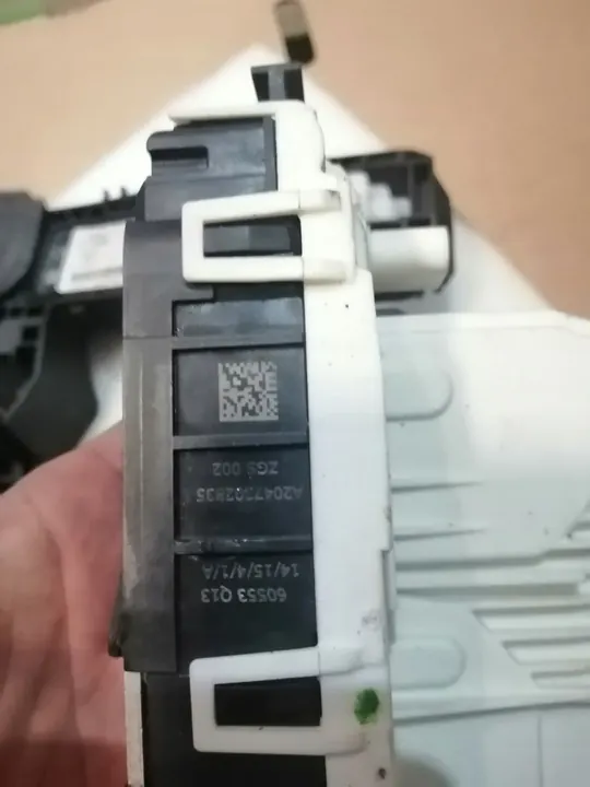 Mercedes-Benz C W204 2011 Höger Bakdörrslås image 3