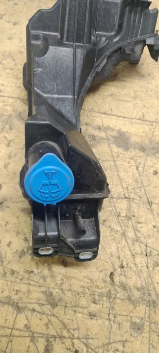 Wasreservoir & Pomp BMW 1 F70 OEM 5A357A7-07 image 6
