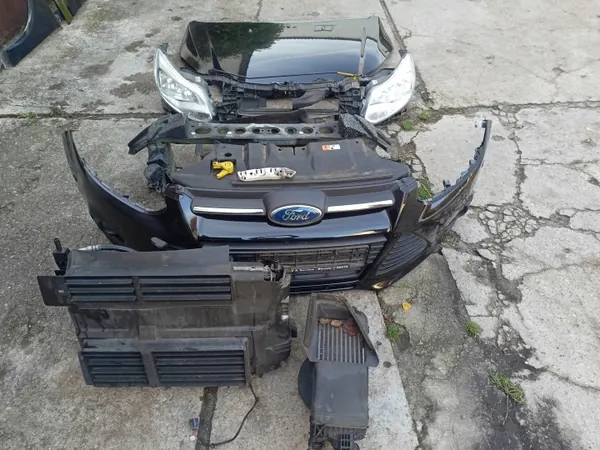Ford Focus MK3 Vooreind Kit OEM PRZOD KOMPLETNY image 7