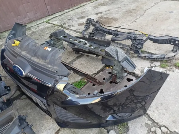 Ford Focus MK3 Vooreind Kit OEM PRZOD KOMPLETNY image 8