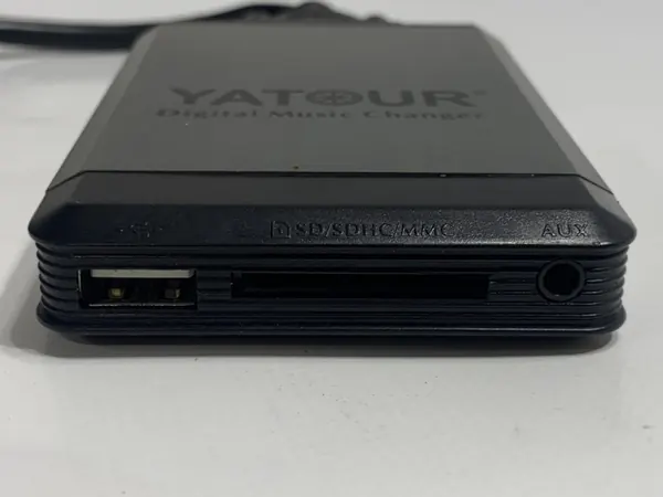 Radio CD USB OEM yatour para Audi A3 8P 1.4 TSI image 3