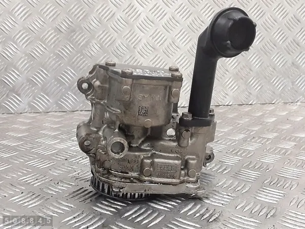 Skoda Octavia Ölpumpe OEM 04L145208K 1.6 TDI image 7