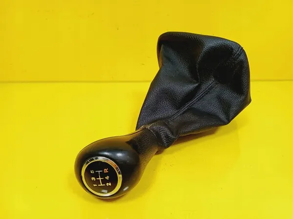 Gear Shift Knob 5-Speed Mercedes W169 OEM DRC87678 image 1