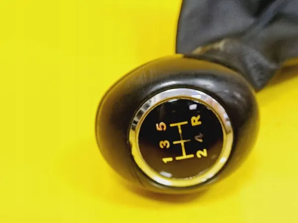 Gear Shift Knob 5-Speed Mercedes W169 OEM DRC87678 image 2