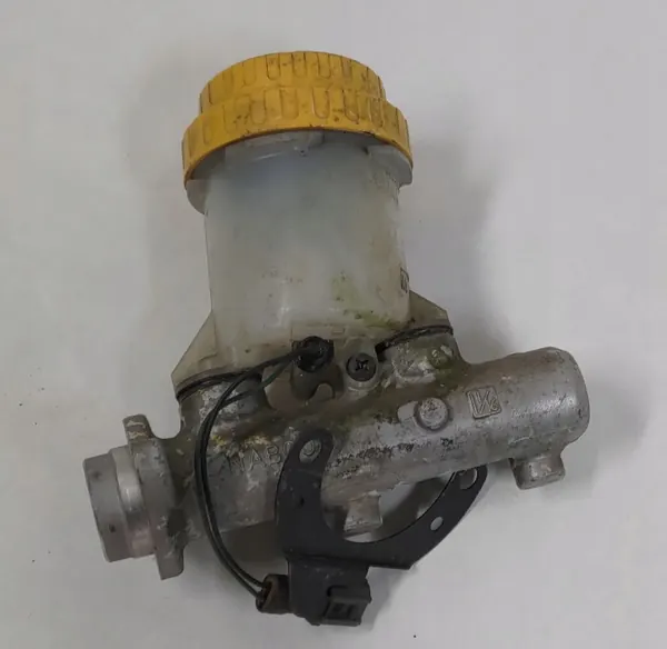Rempomp SUBARU POMPA HAMULCOWA OEM - Gebruikt image 3
