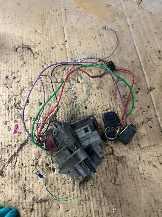 Gebruikte BMW contactsleutel OEM 11552400 image 2