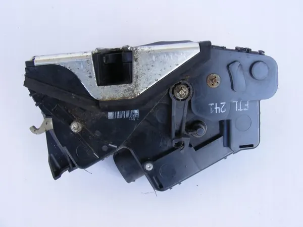 BMW E46 Limousine Kombi Türschloss Links Vorne OEM 7011241 image 2