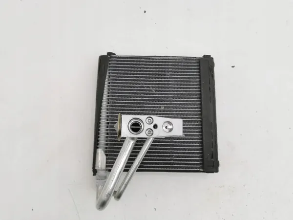 Värmekärna Audi A1 2022 OEM 2Q2816103A image 2
