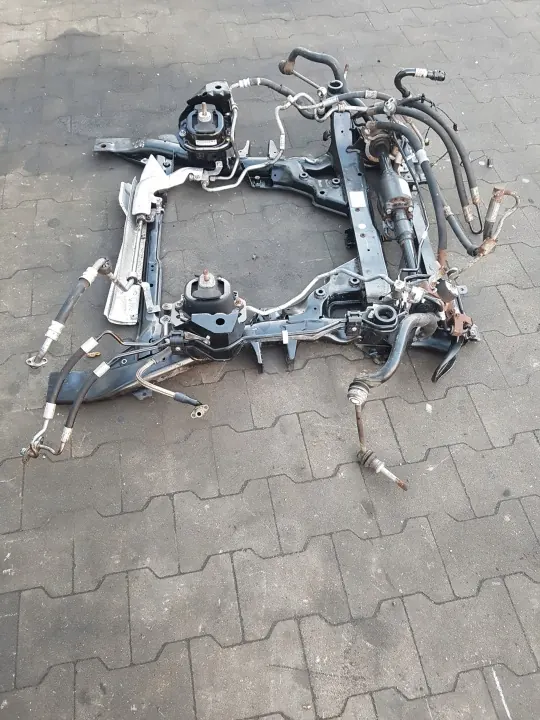 Renfort de traverse BMW X5 E70 OEM P677935802 image 3