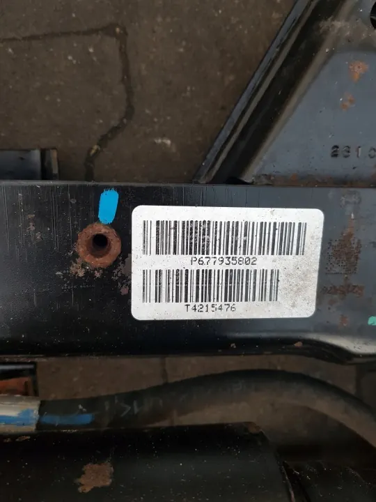 Renfort de traverse BMW X5 E70 OEM P677935802 image 5
