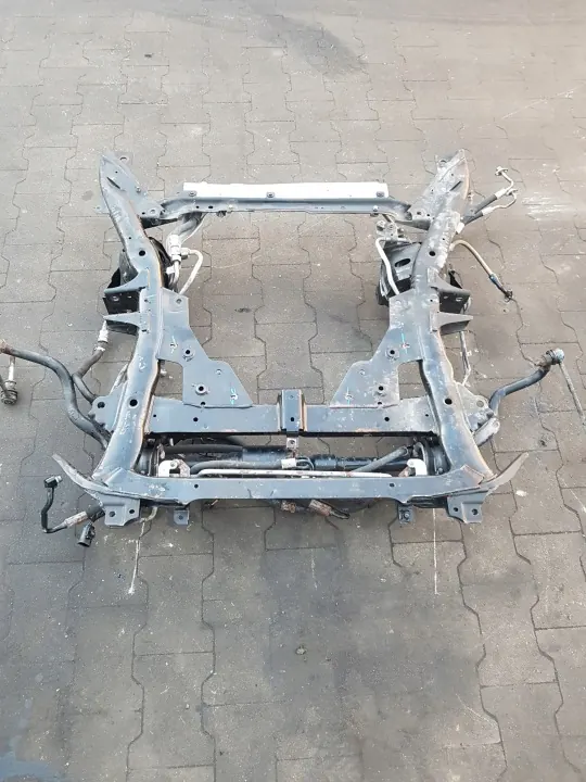 Renfort de traverse BMW X5 E70 OEM P677935802 image 6
