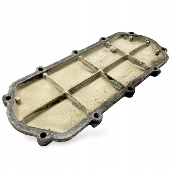 Scania Motor-Seitendeckel OEM 1545741 - Gebraucht image 4