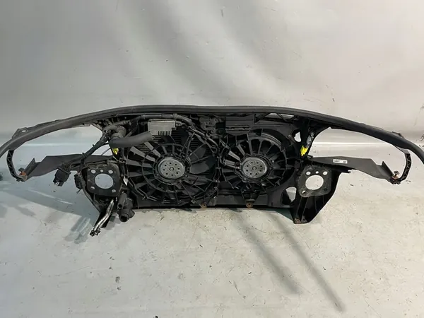 Suporte de radiador dianteiro Audi A4 B7 2.0 TDI TFSI image 7