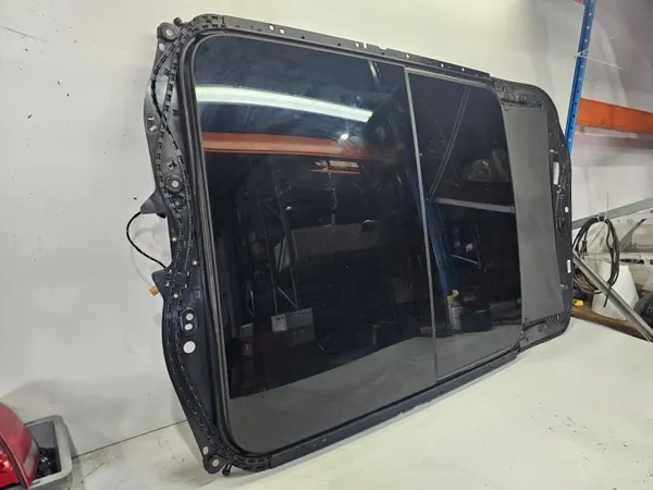 Teto Panorâmico Audi OEM 4G9877041B 4G9877307 image 3