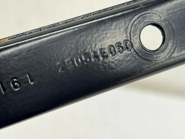 Türführungsschiene OEM 30325780 für Opel Vivaro C image 6