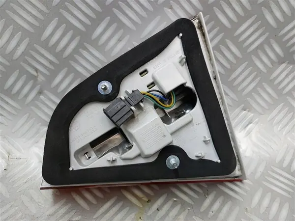 Luz trasera izquierda Skoda Superb II LIFT 2013-2015 3T5945093A image 6