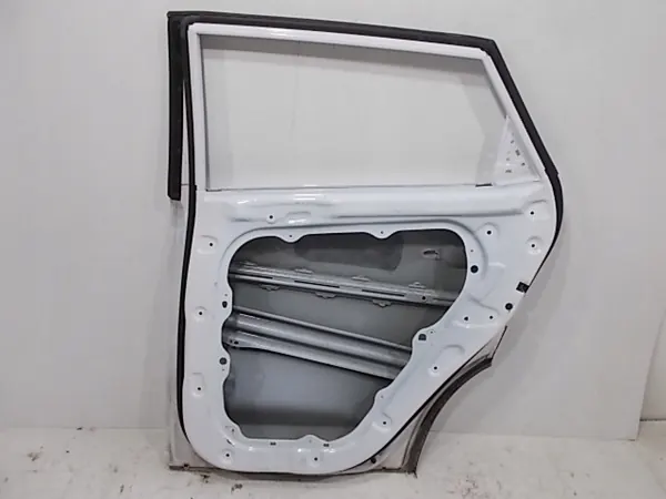 HYUNDAI TUCSON 3 III HÖGER BAKDÖRR 77004-D3000 image 10